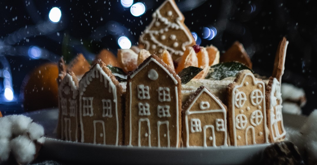 A ginger bread house: One of th ebest Chirstmas foods in America