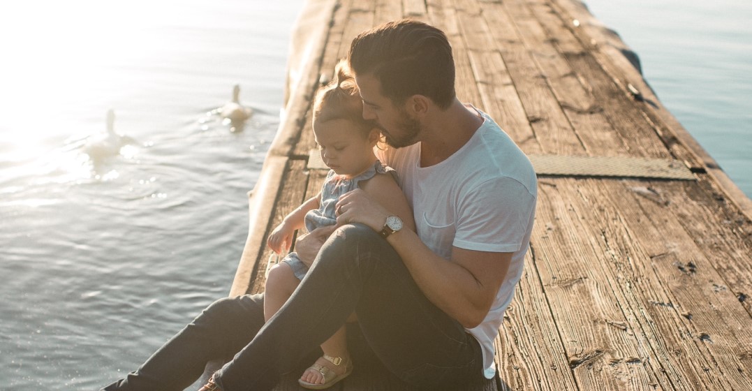 man and his child enjoying Ruhezeit in Germany