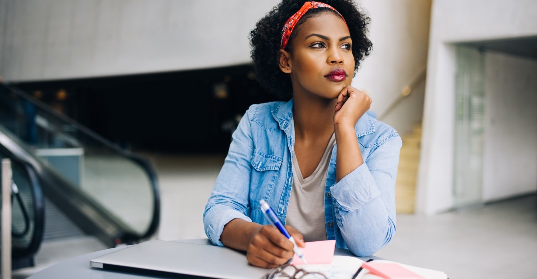 woman looking into sick pay in america