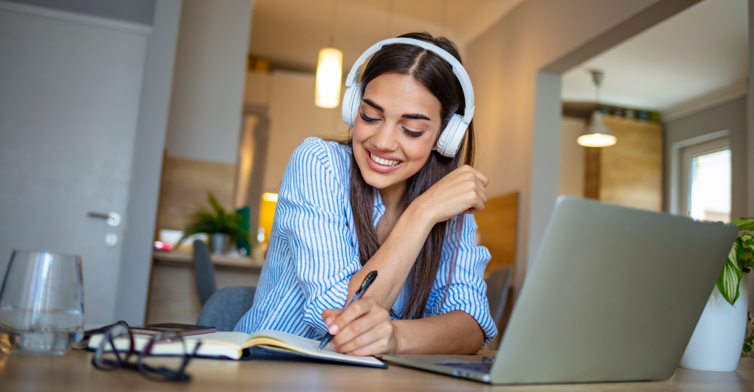 woman learning 6 common irregular imperatives in Spanish