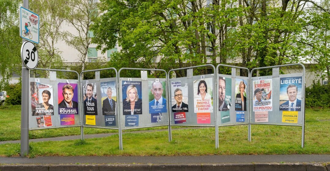 signs with different French political parties