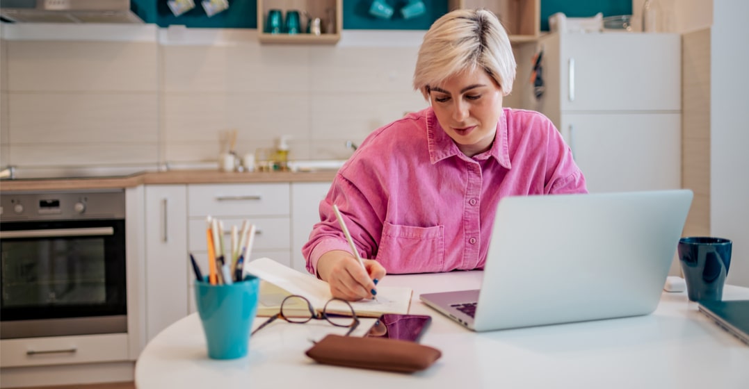 woman learning spanish cognates
