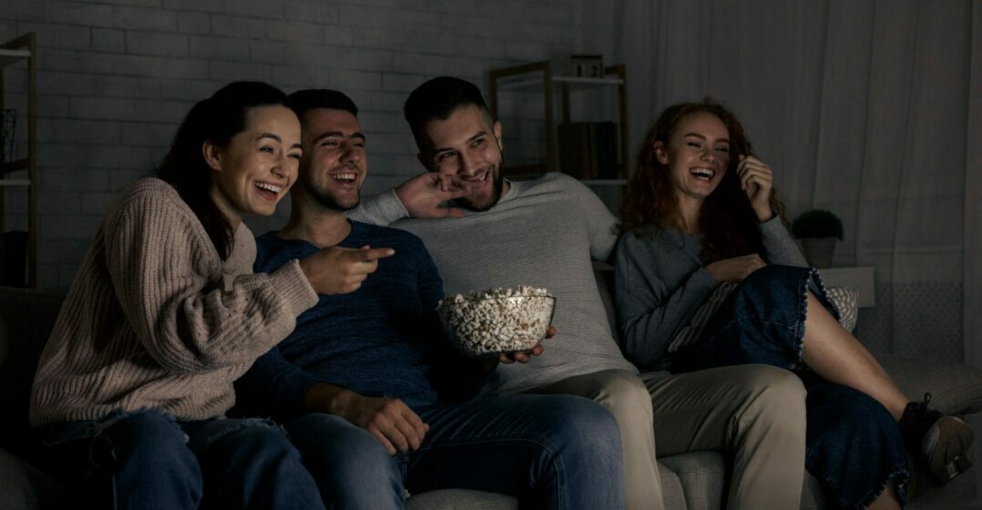 Los amigos ven películas completas en español latino