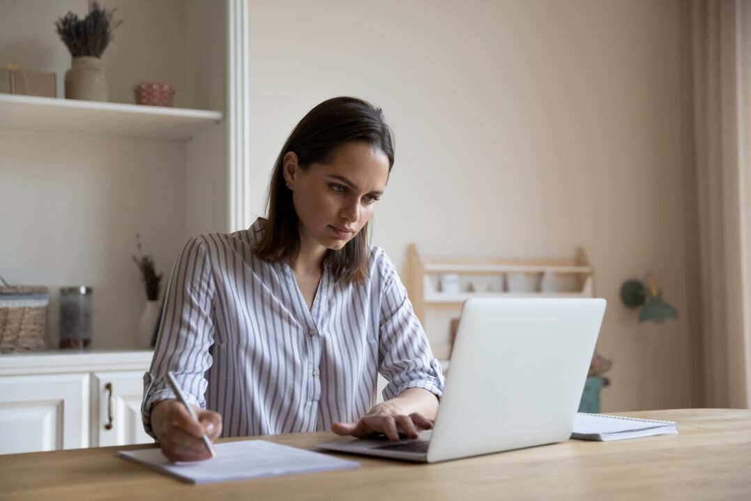 Young woman learning how to use the past progressive tense