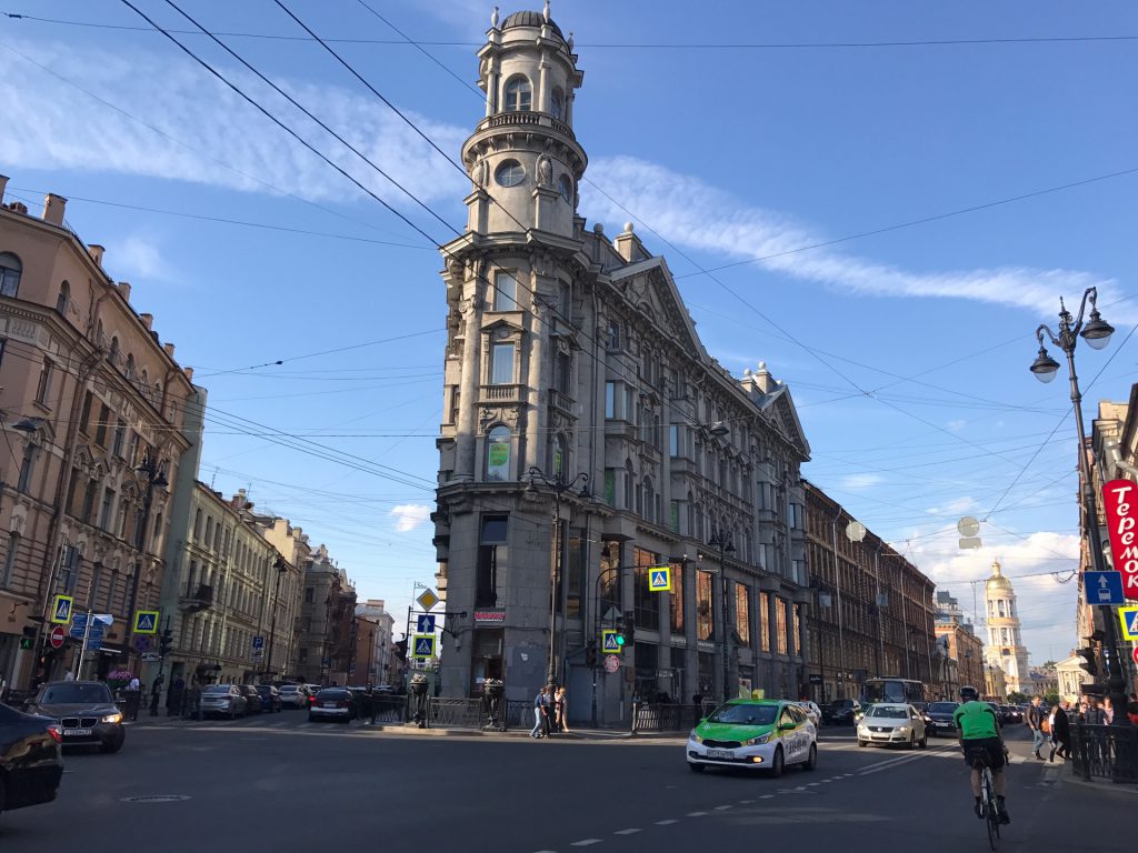 A beautiful, old building at an intersection. Somewhere in St. Petersburg.